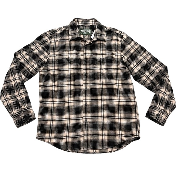 NEW AEO Black & Cream Super Soft Plaid Everyday Button Up Shirt size Medium - Picture 2 of 8